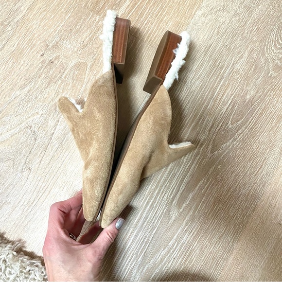 Jack Rogers Delaney suede beige tan faux fur lined Mules 9 - Picture 10 of 10